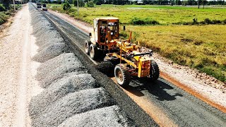 Amazing Building Road Construction in Cambodia, Motor Grader Spreading Gravel Build Road