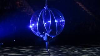 Gymnast in sphere - MVI 7526
