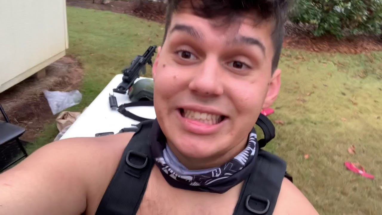 How to take the Flashhider off the Cybergun FN “Featherwieght”