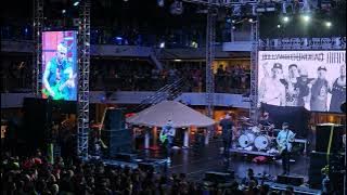 Download lagu Atreyu - Like a stone