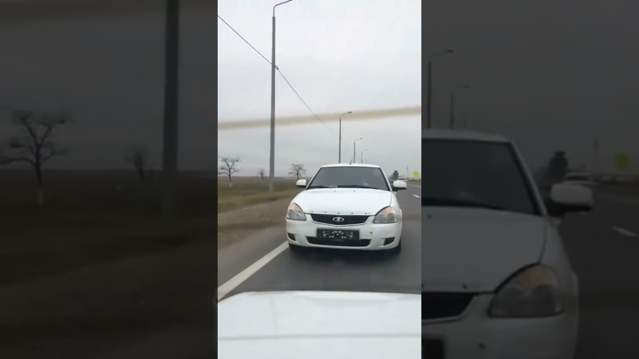 Приора в столб - YouTube