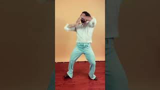Groovy 70s Dance to Bee Gees - You should be dancing 🕺🏼 #retro #70s #dance #beegees #funny #comedy