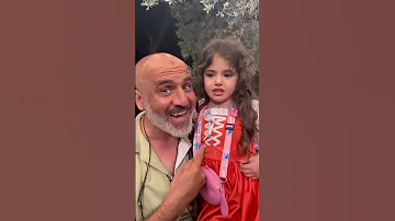 لا بوبو اخضر وباقي المشاهير 