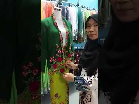  Cara  Cara  Memakai  Baju  Kebaya Nyonya YouTube