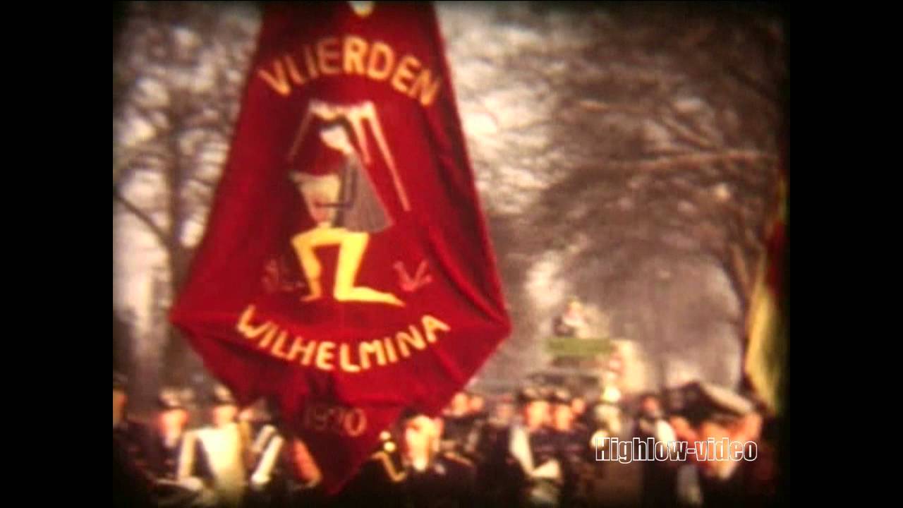 Carnaval in Vlierden rond 1962, kleur