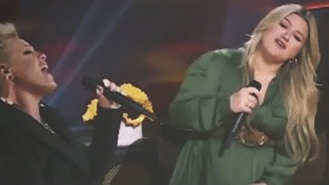 P!NK - Songs & Stories on The Kelly Clarkson Show (5 song acoustic set)