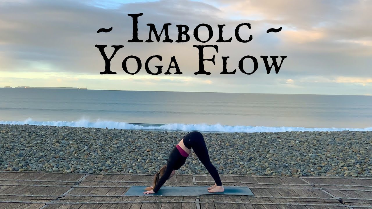 20 minute 🌿 YOGA FOR WITCHES IMBOLC FLOW 🌿with The Yogi Witch YouTube