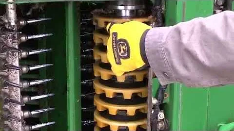 John Deere GoCotton: CP690 Row Unit Adjustments