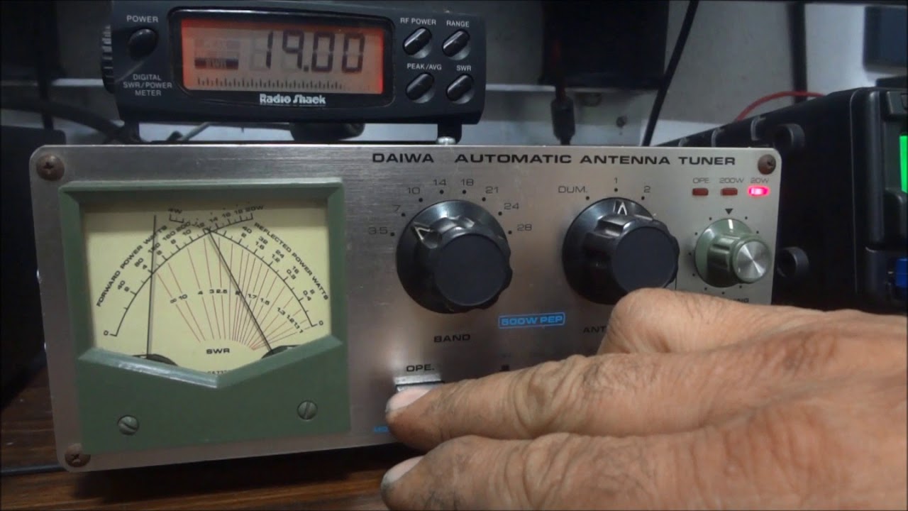ACOPLADOR DE ANTENAS CNA-1001 DAIWA - YouTube