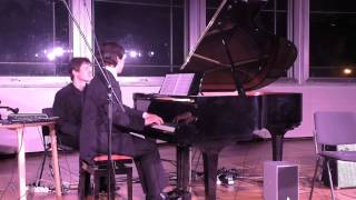 Джон Адамс —China Gates для фортепиано соло Вадим Холоденко (фортепиано)