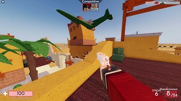 1v1ing a random person in Roblox Arsenal