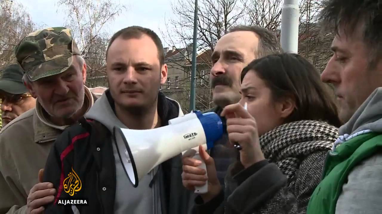 يطالب المتظاهرون في سراييفو باستقالة حكومة اتحاد البوسنة والهرسك