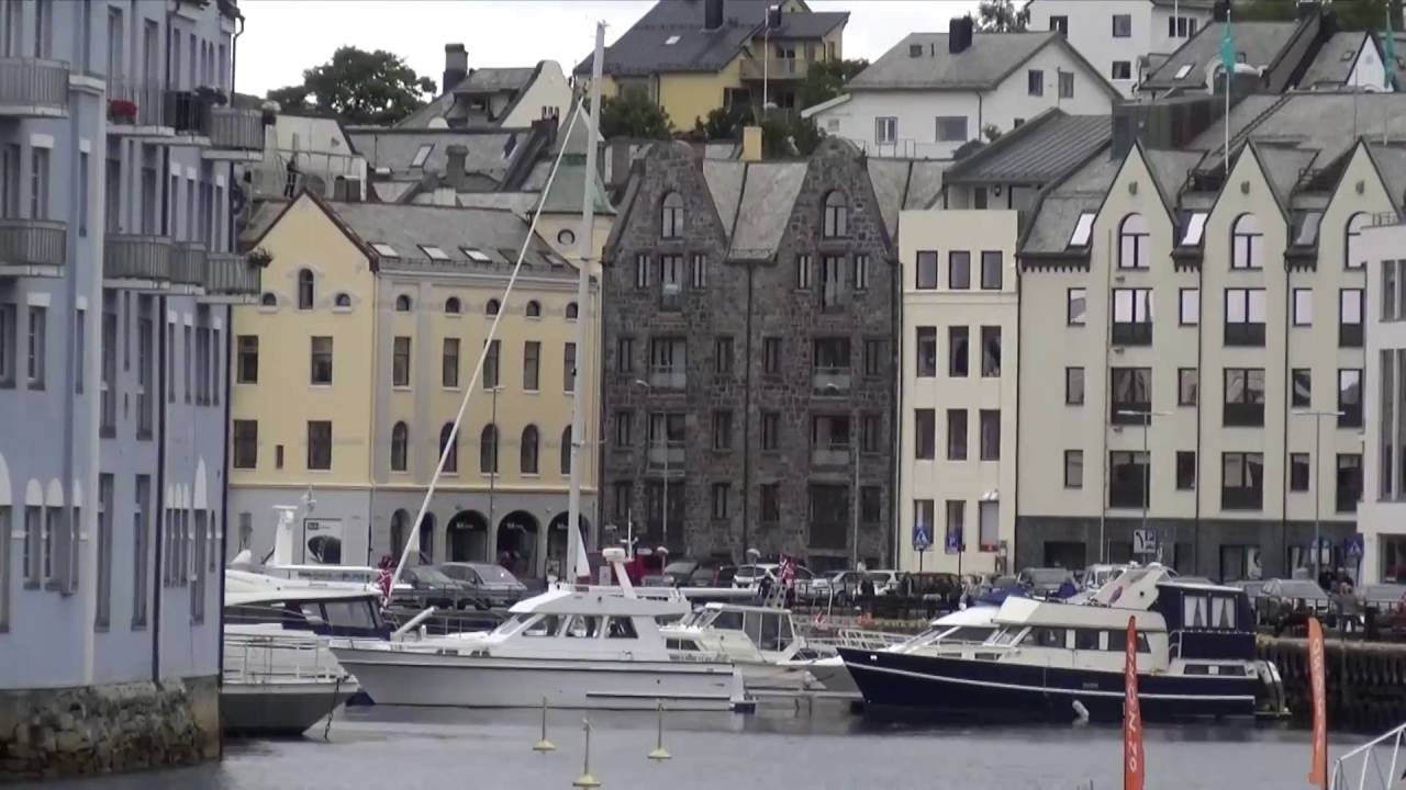 Cruise Port - Alesund HD - YouTube