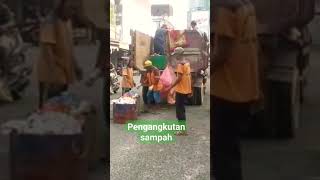 Proses Pengangkutan Sdanah petugaskebersihan  sdanahplastik bagansiapiapi short