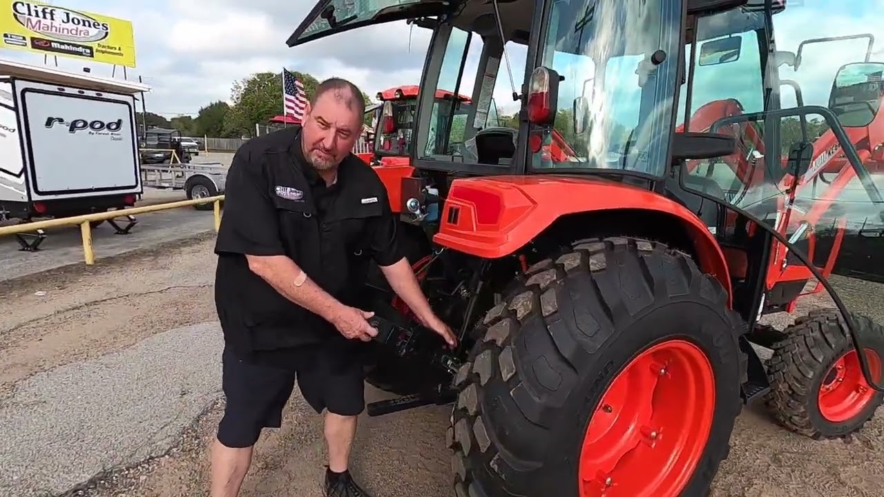 2023 Kioti NX Series NX5010 HST 4WD DEMO Cab