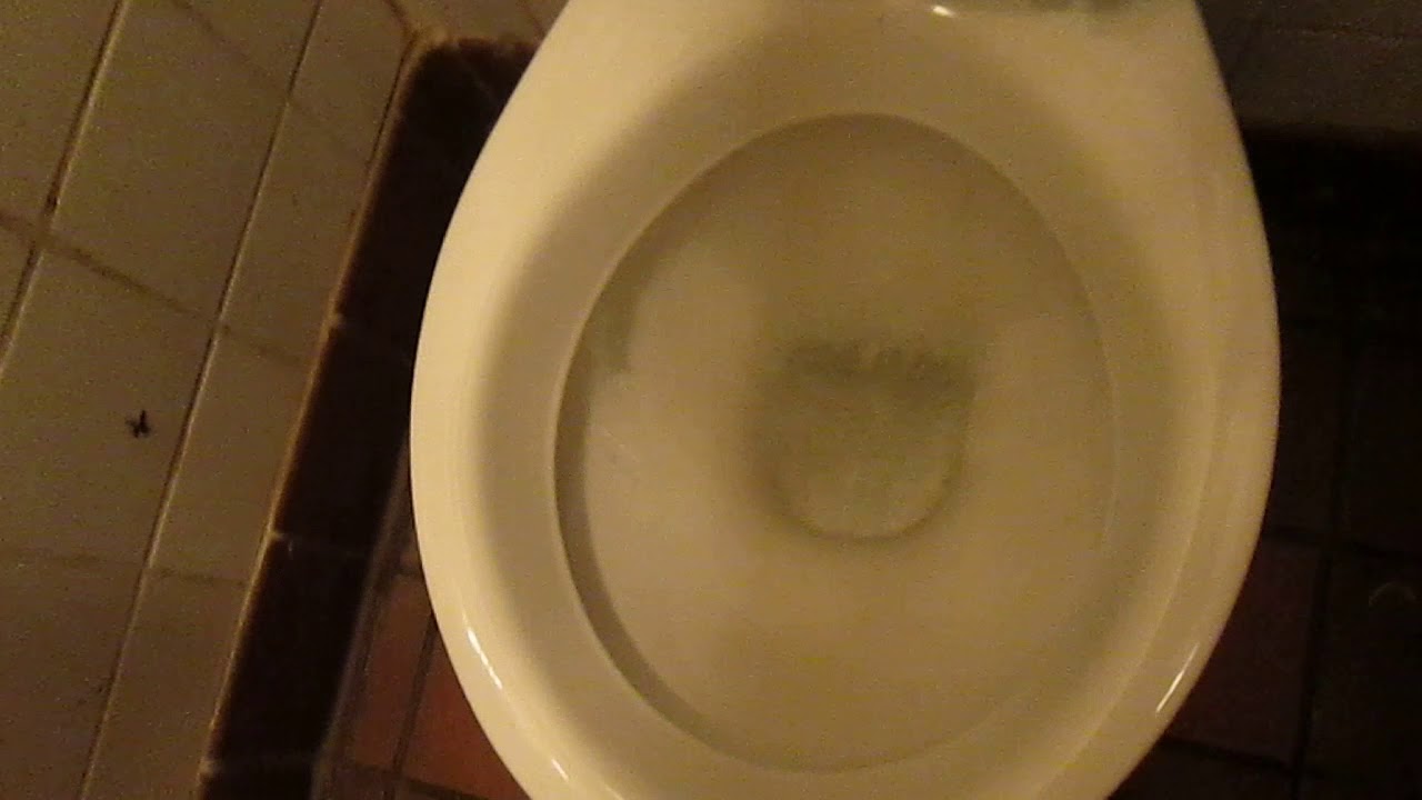 Armitage Shanks Magnia LLBI 1018, Harrogate public toilets (Harrogate, North Yorkshire, UK