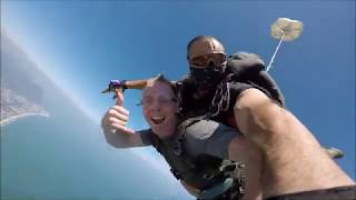 Skydive Rio Paraquedismo Salto Duplo no Rio de Janeiro Visite: http://www.skydiverio.com.br/