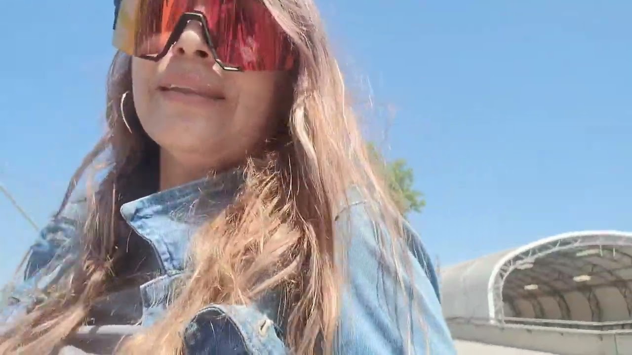 cruzando la línea de san diego a tijjuana por garita de otay en tijuana