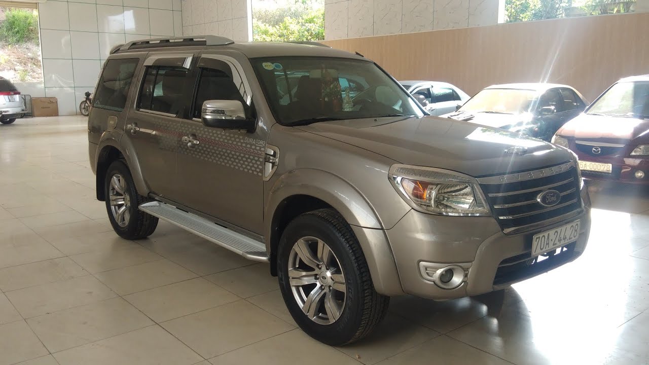 Ford Everest Limited 4x2 AT 2011