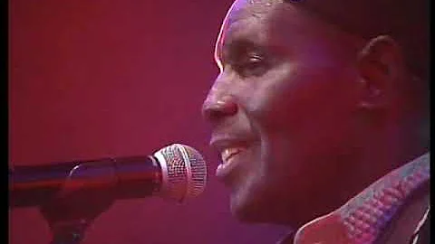 Oliver Mtukudzi - Todii - Live at the 2002 Cape Town International Jazz Festival