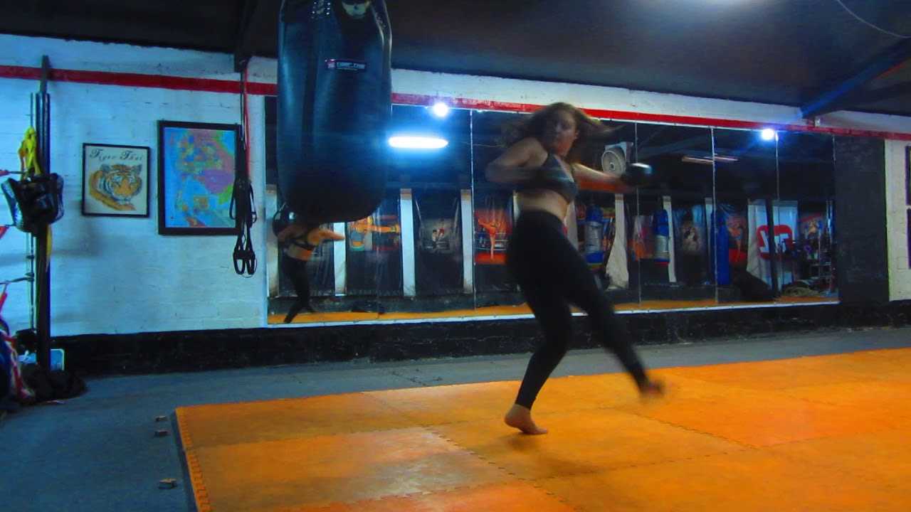 MMA Spinning Kick Marilett Rodriguez Zapopan Jal. Mexico 2016