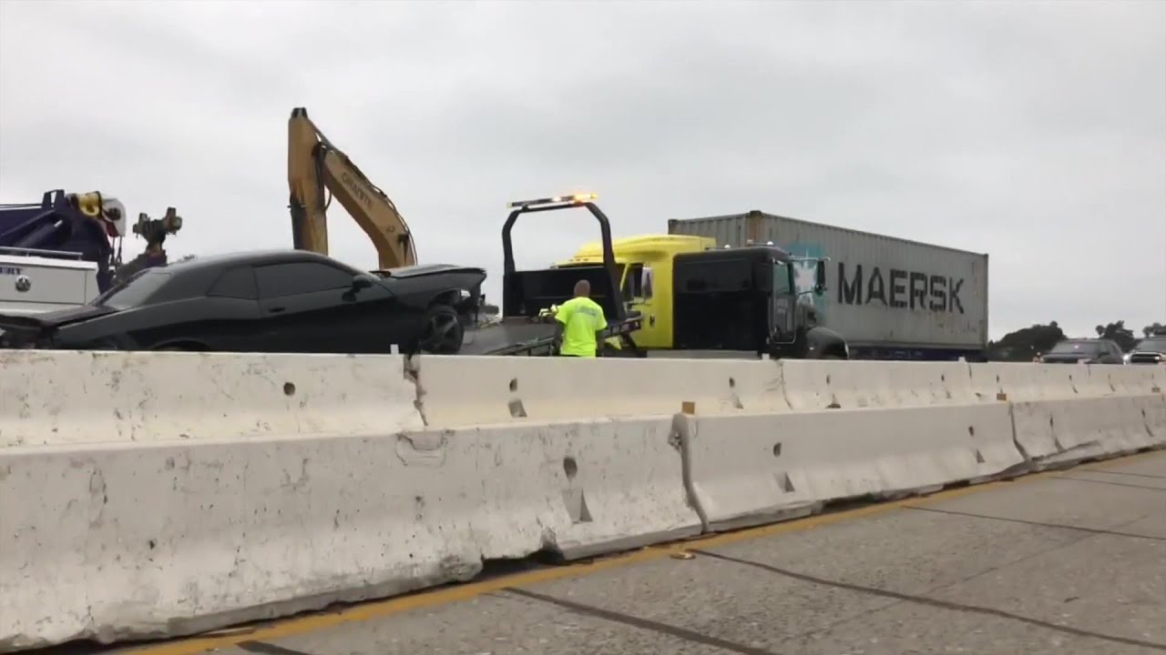 Semi, car accident temporarily closes S101 in Carpinteria YouTube