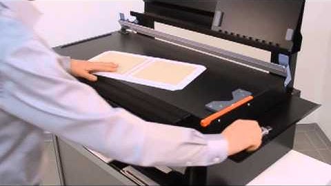 3030 CASE EXPRESS CUSTOM PHOTOBOOK  HARD COVER MAKER