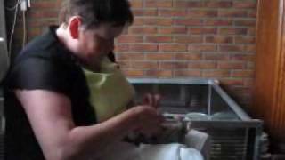 20090701 Quiny doet KIDS poetsen (1-7)