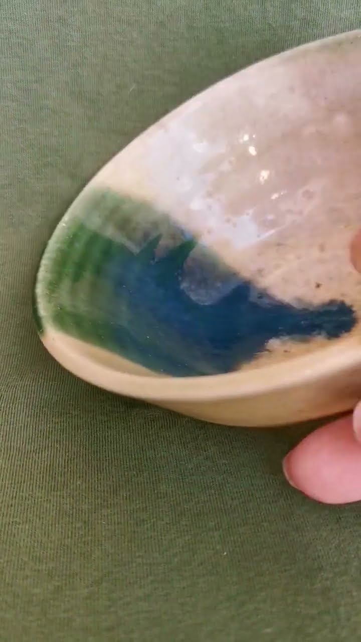 清雍正乾隆炉钧釉凤尾尊, A Jun glaze bottle vase of Qianlong