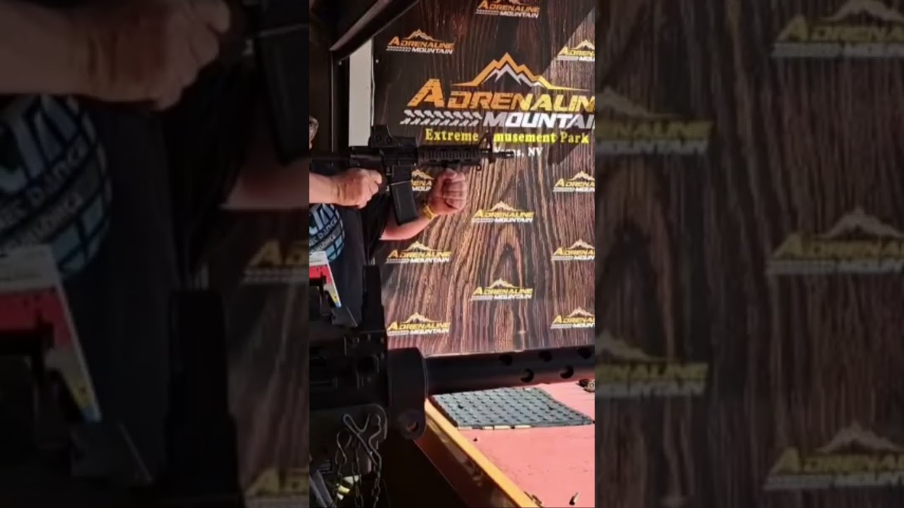 Big Gav on the M4 Carbine #adventure #adrenalinerush #guns #lasvegas #military