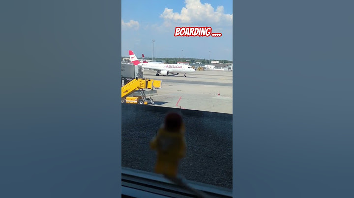 Lego Postman am Flughafen #shorts #legoreise #legodienstreise #decvom #gamescom