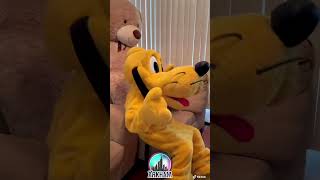 Baile con Pluto 🐾 #shorts #mickeymouse #pluto #bailes #showinfantil #disney #dance #entretenimiento