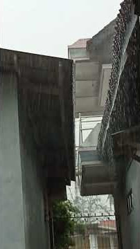 HUJAN DERAS MENTAHAN #storywa #short #hujan