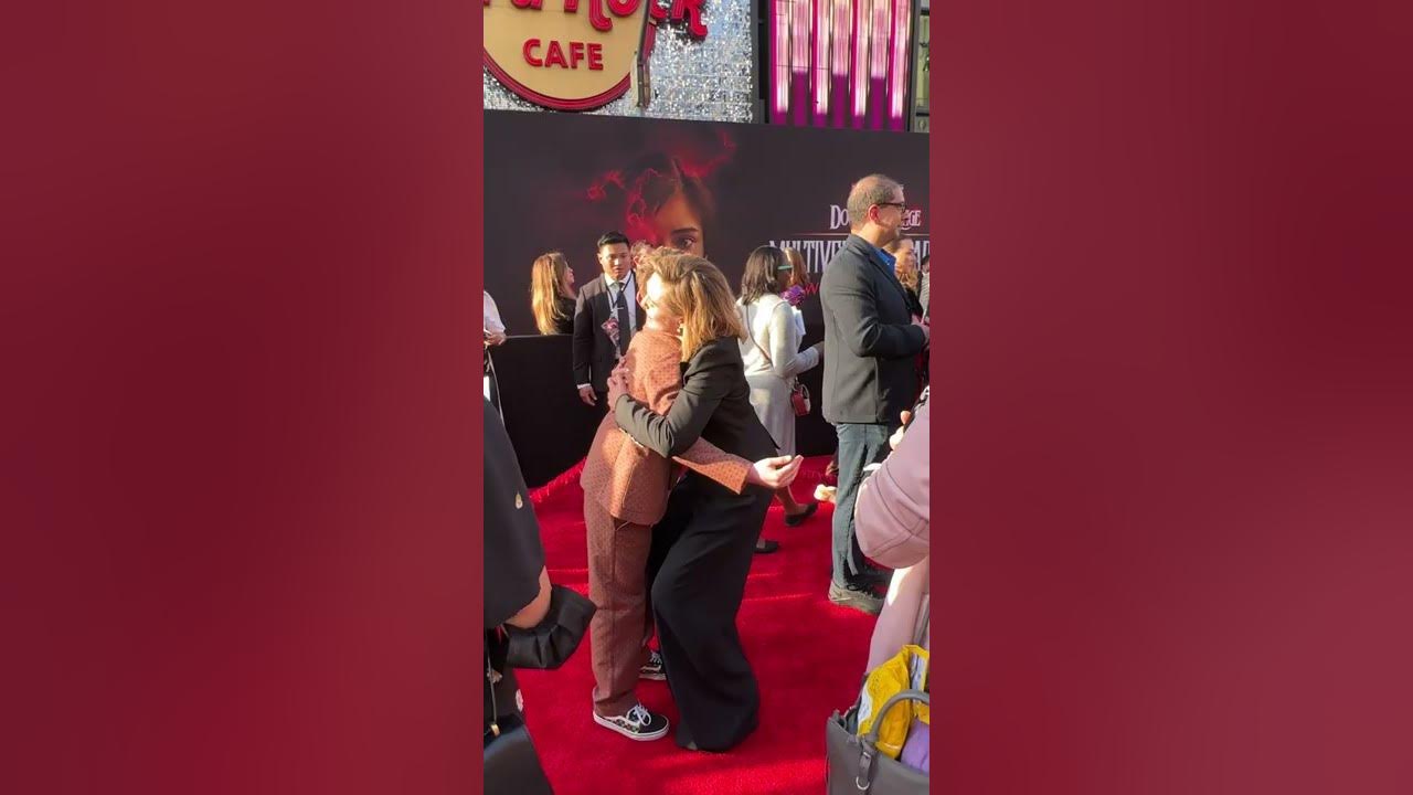 Wanda reunites with her son Wiccan #wandamaximoff #marvel #doctorstrange #shorts