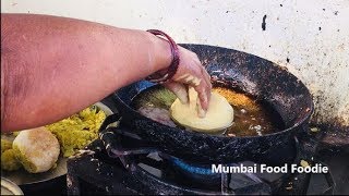 Pav Vada | Nashik Special Pav Vada Recipe | Bread Pattice | Bread Pakoda | Indian Street Food