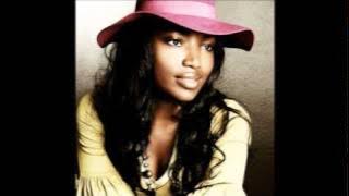 Don Kikas ft. Pérola - Amor de Ninguém