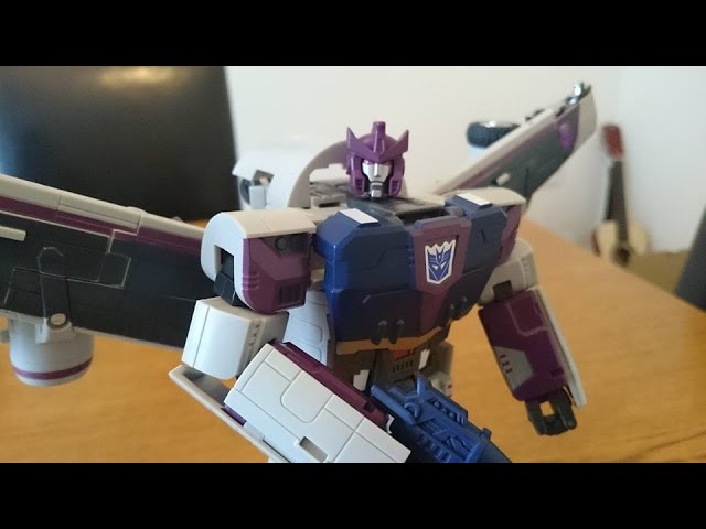 Unique Toys Y-01 Provider - Not Octane Transformers Review - YouTube