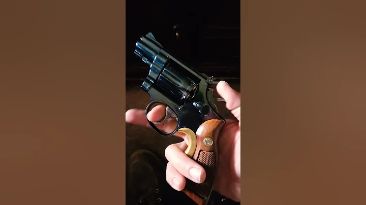 Smith & Wesson Model 15-3 {1977}