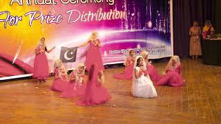 Beautiful performance on Lab-pe-aati Dua