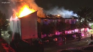 Fire destroys Tukwila apartment complex