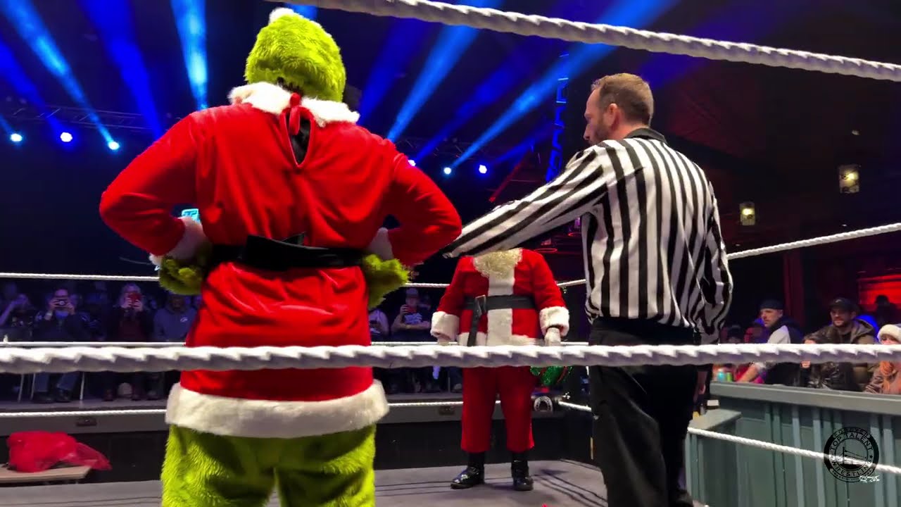 SANTA CLAUS vs. THE GRINCH | Top Talent Wrestling