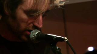 A Place to Bury Strangers - Exploding Head (Live on KEXP)