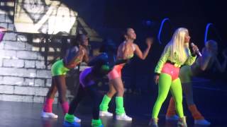 Nicki Minaj - Beez In A Trap (Live in Brisbane 2012)