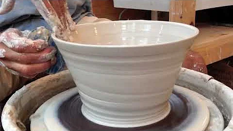 David Fram: How to Make a Ceramic Bowl on the Wheel