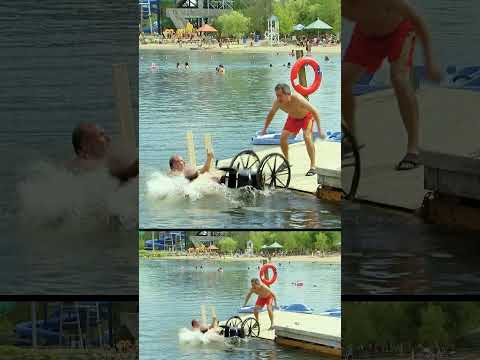 Un homme à la mer! 😱 #SHORTS | Juste Pour Rire Les Gags