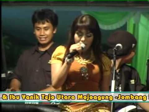 Rojali   Wiwik   Monata