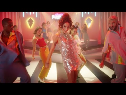 Zeynep Bastık - Bana Sorma (Official Video)