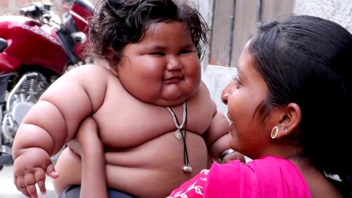 Katta dumbali va ingichka belli qizlar Katta dumbali va ingichka belli qizlar