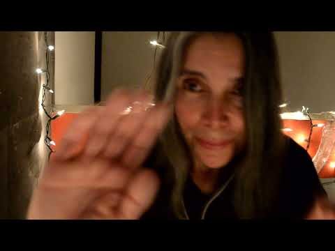 ASMR MUY CERCA DE TU OIDO - COSQUILLEOS