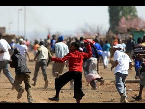 Video: Invånare I Malawi I Panik: Vampyrer Attackerar Människor Och Suger Deras Blod - Alternativ Vy